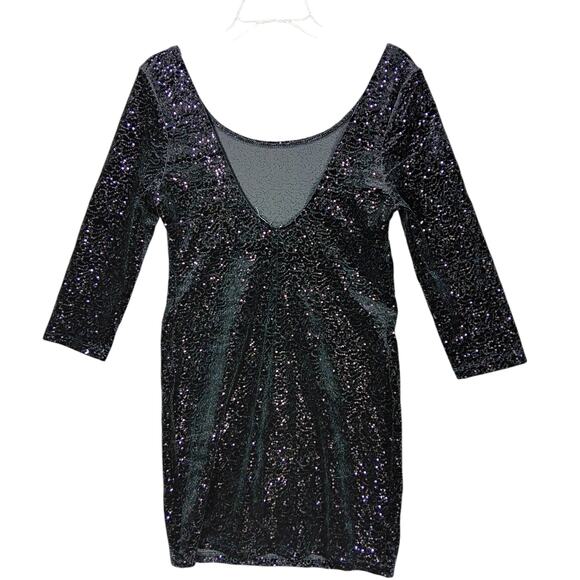 Sequined Cocktail Dress Size Small Bodycon Low Back Black 3/4 Sleeves No Tags - Picture 5 of 11